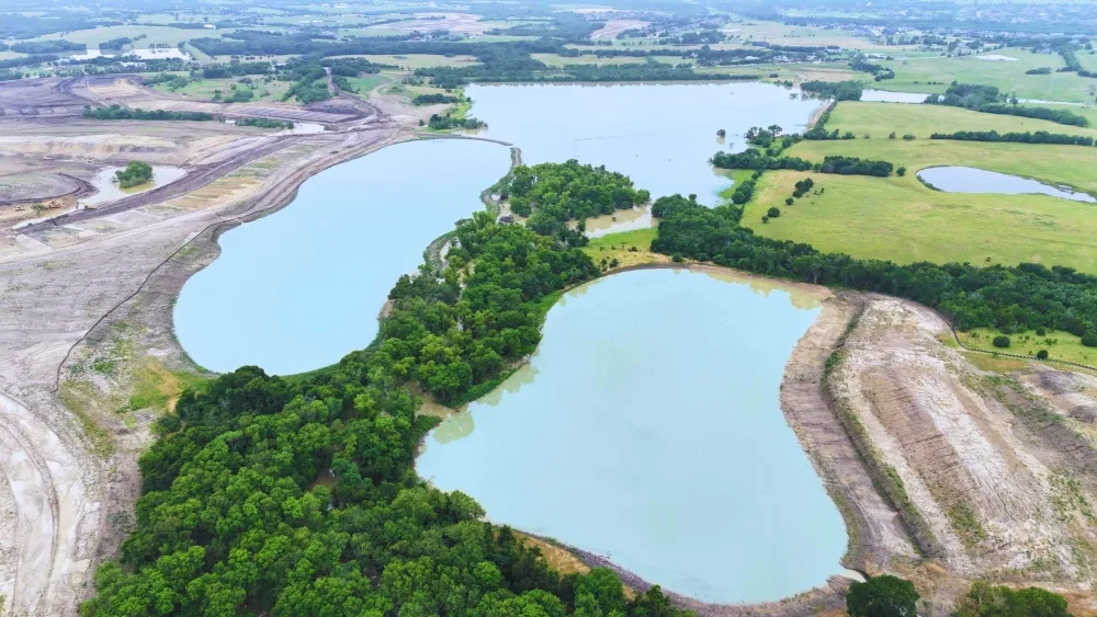 Aerial of lakes at Horizon Lakes